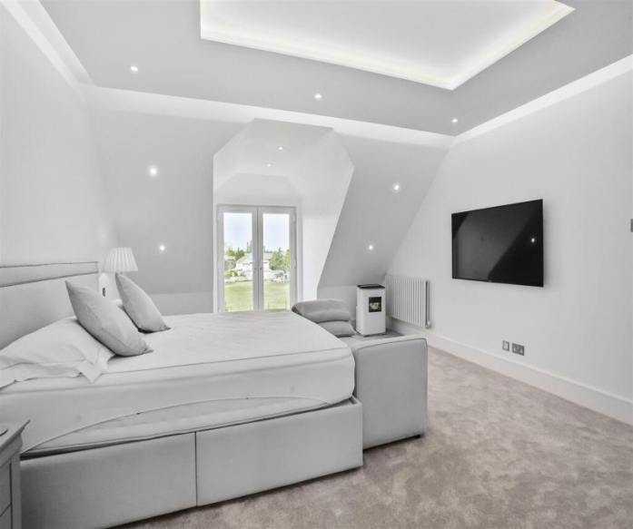 loft-conversion-sutton-west-drive3.jpeg